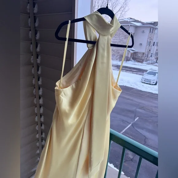 🆕🌼 Antonio Melani Darah Satin Butter Yellow Maxi Dress Size 16 Formal Gown Chic - Picture 5 of 17